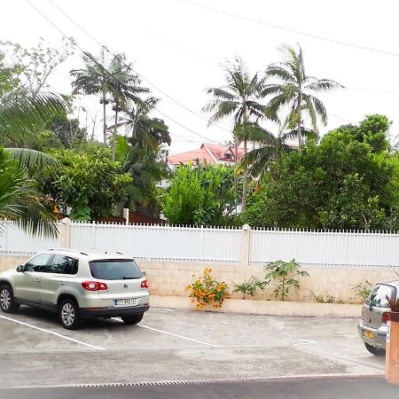 La Residence Des Cafeiers - Le Tampon (Adults Only) ภายนอก รูปภาพ
