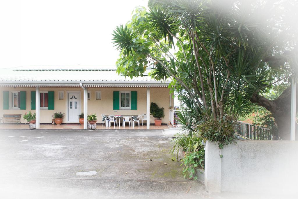 La Residence Des Cafeiers - Le Tampon (Adults Only) ภายนอก รูปภาพ